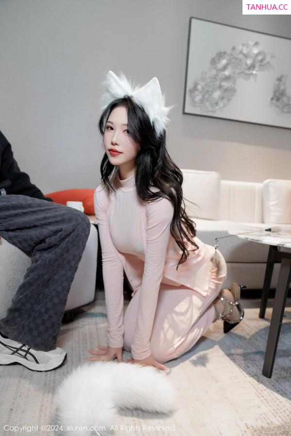 陈若依 抖娘利世 [XiuRen]高清写真图 2024.01.11 No.7945 利世 丝袜美腿第22张图片